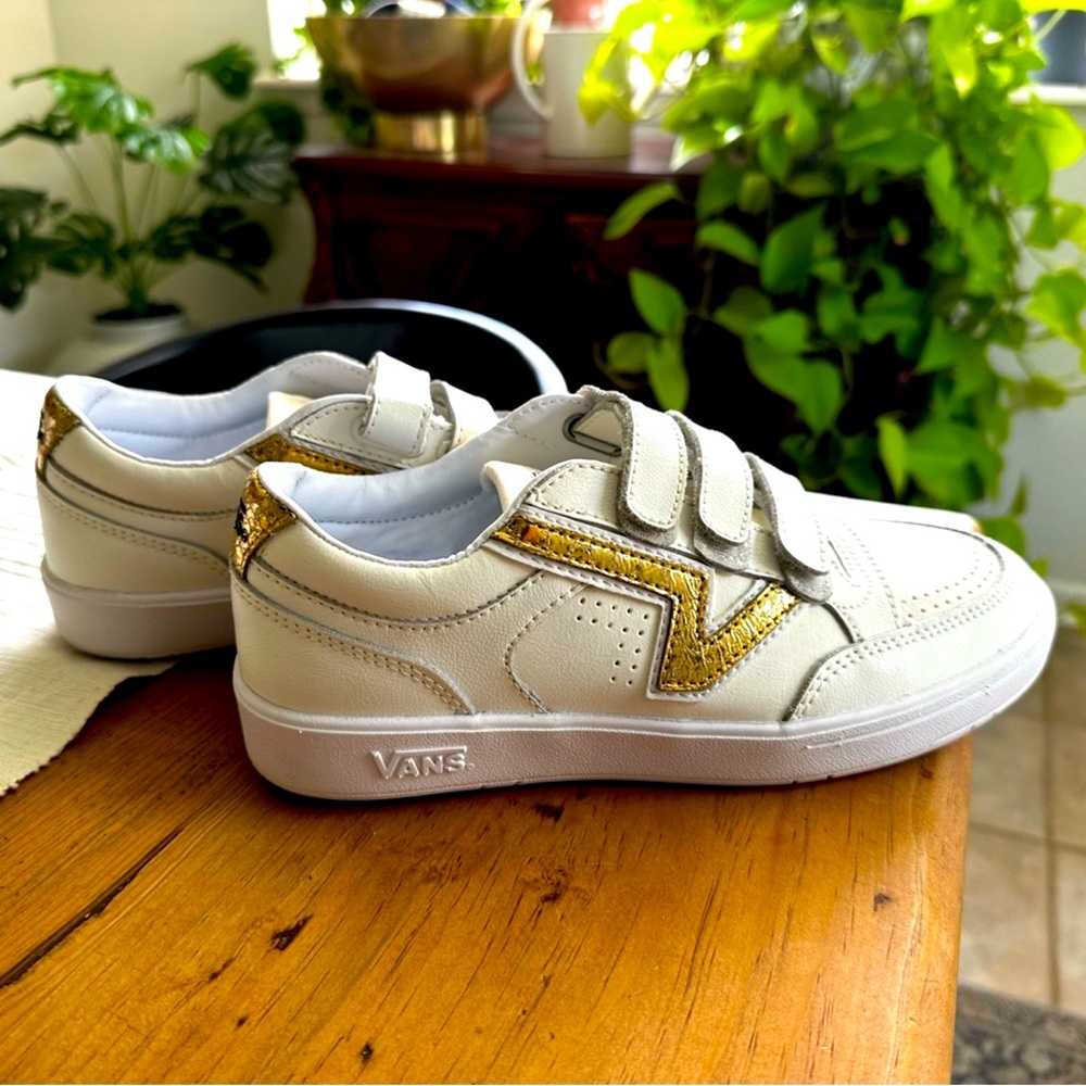Cute white and gold vans
